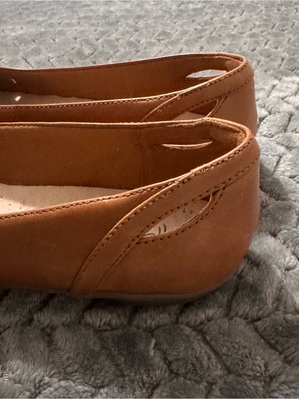 Clarks Collection Women's Tan Braided Slip-On Flats - Picture 4 of 10